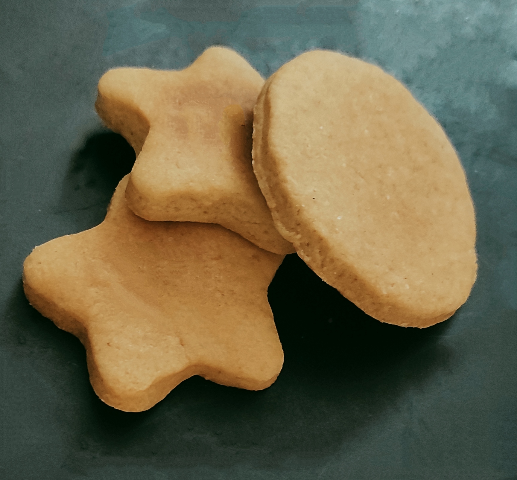 Simple butter cookies